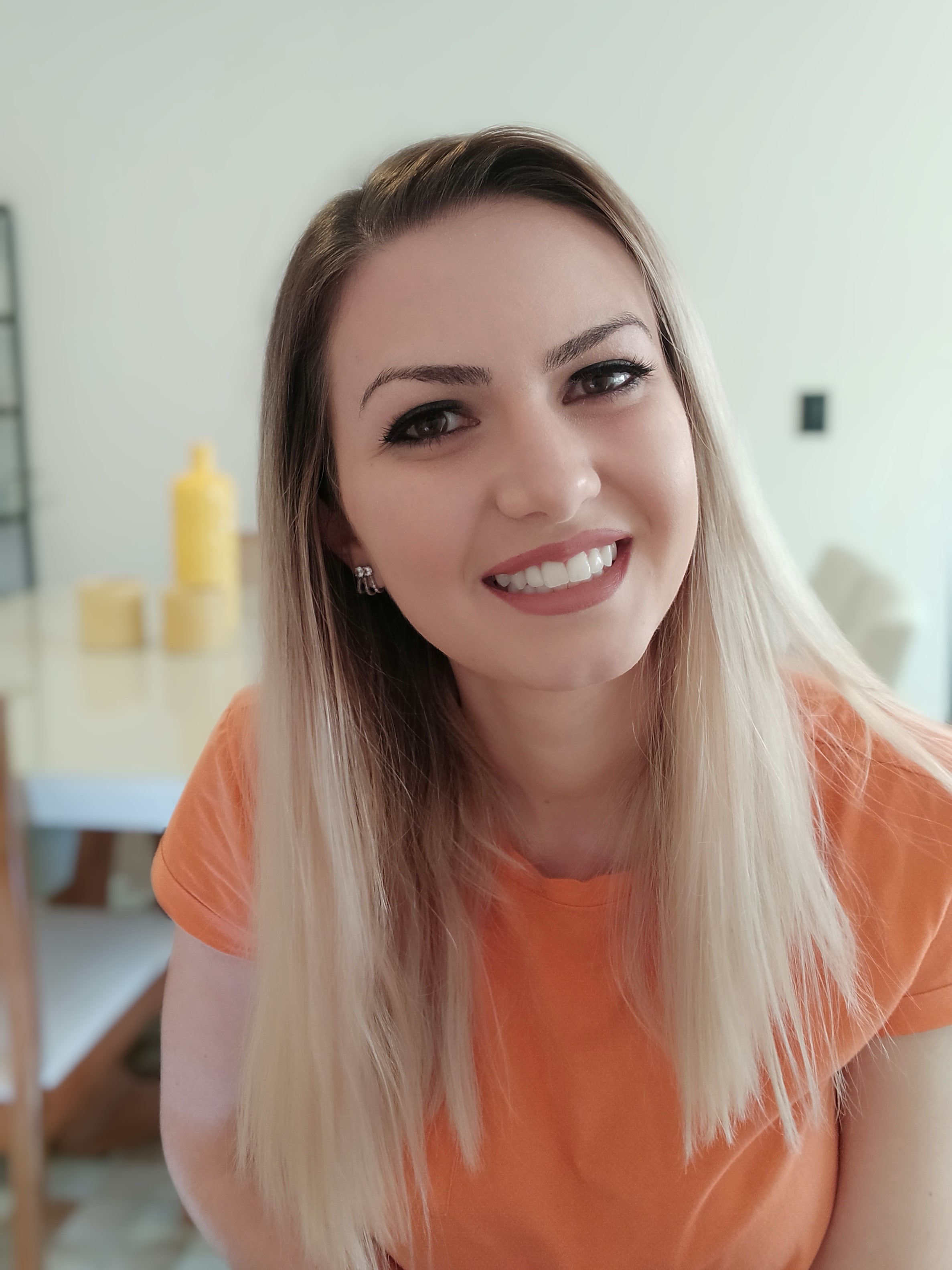 Foto Oficial - Carina Votà